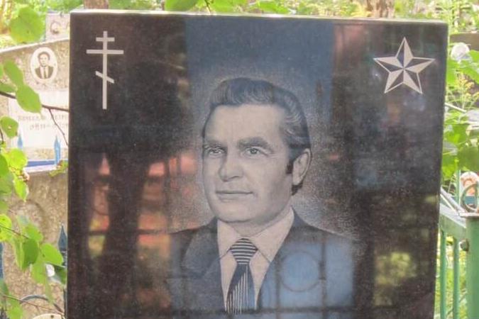 Вертикальный 51