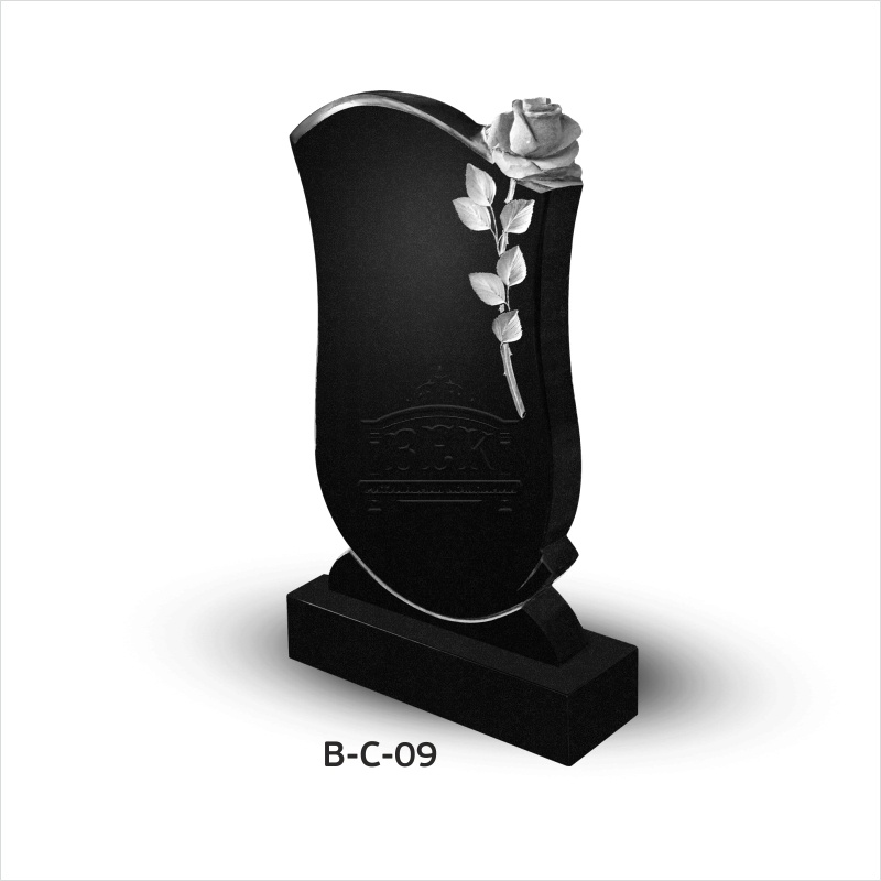 Вертикальный памятник из гранита В-С-09